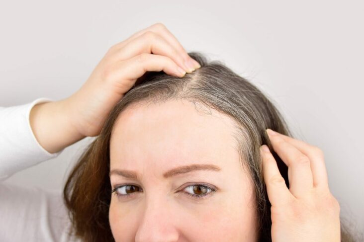 Est-ce que le stress donne des cheveux blancs ?