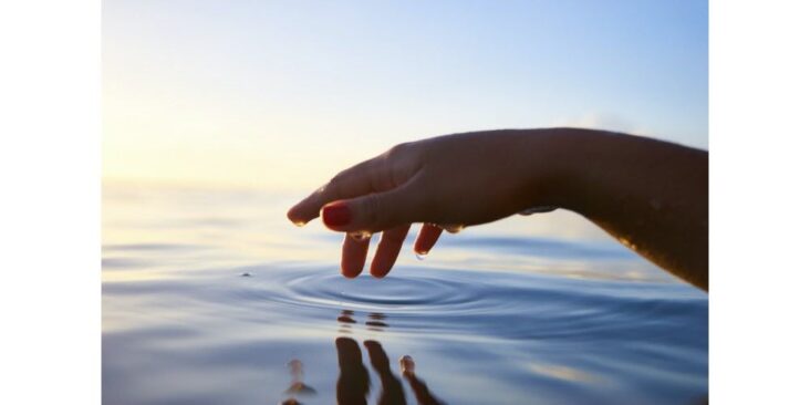 Est-ce que l'eau fait une belle peau ?