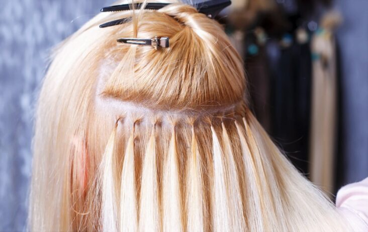 Est-ce que les cheveux poussent avec des extensions ?