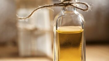 Est-ce que l'huile de ricin fait vraiment pousser les cheveux ?
