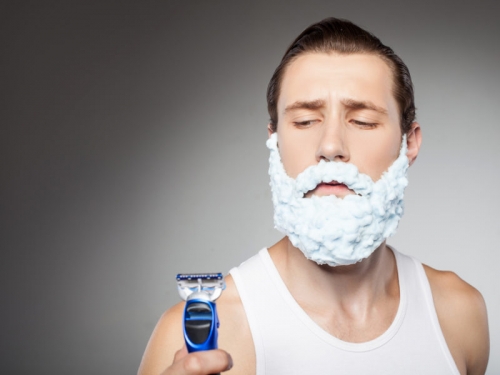 Est-ce que se raser fait pousser la barbe ?