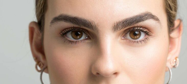 Pourquoi il ne faut pas s'épiler les sourcils ?