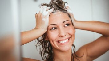 Pourquoi ne pas se laver les cheveux trop souvent ?