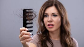 Quand couper cheveux chimio ?