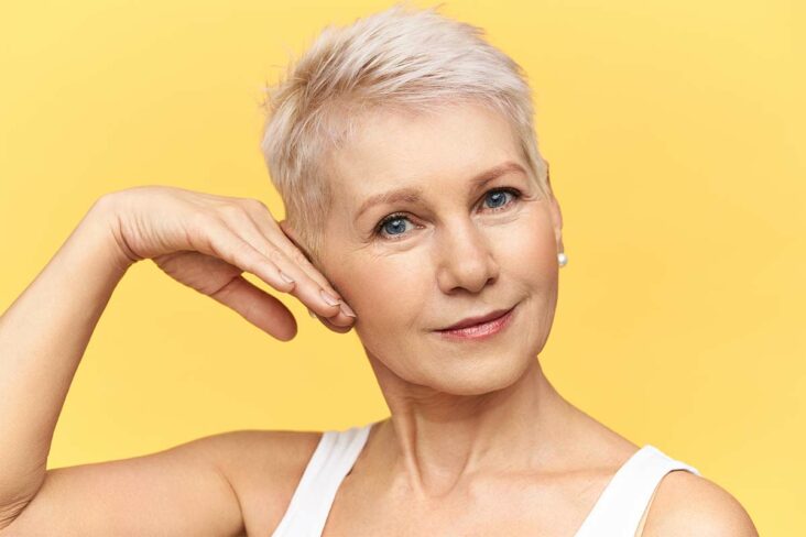 Quel Coiffure pour femme de 60 ans ?