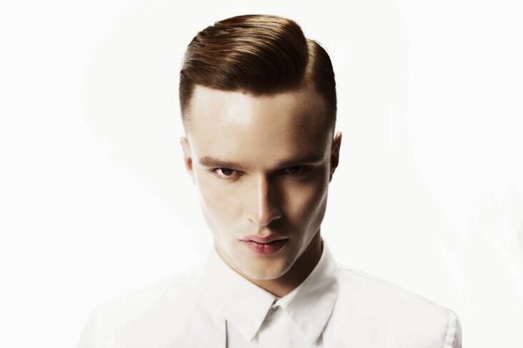 Quel côté raie cheveux homme ?