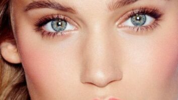 Quel couleur maquillage pour yeux bleu-gris ?
