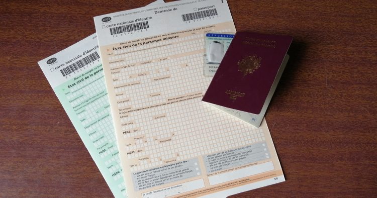 Quel sont les pièces à fournir pour un passeport