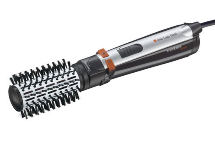 Quelle brosse soufflante pour cheveux fins ?