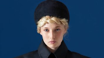 Quelle coiffure avec un chapeau ?