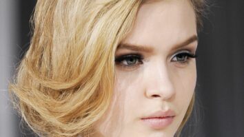 Quelle coiffure pour cheveux fins et peu nombreux ?