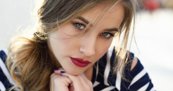 Quelle couleur de cheveux pour les yeux Bleu-vert ?