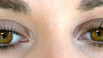Quelle couleur pour yeux marron clair ?