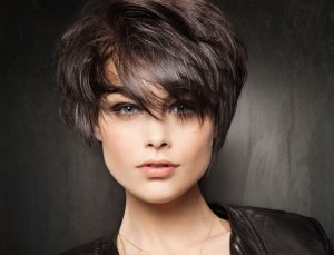 Quelle est la différence entre une natte et une tresse ?