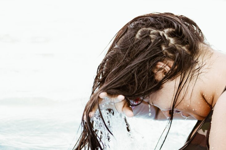 Quelle fréquence se laver les cheveux Homme ?