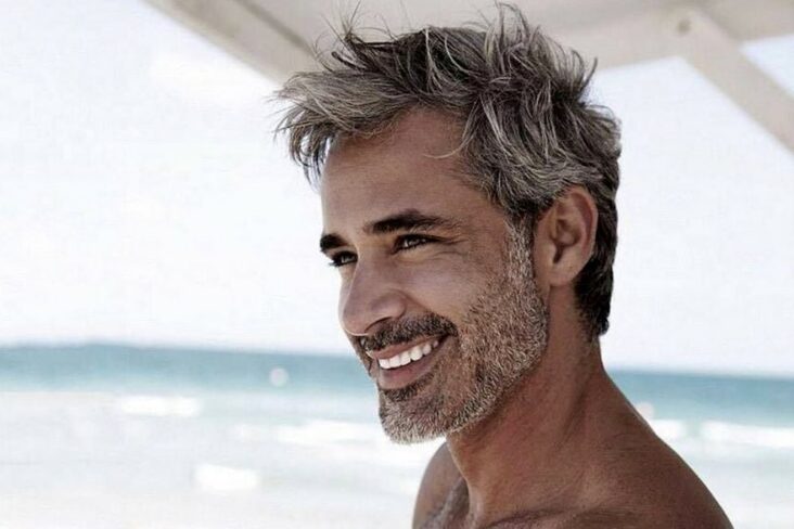 Quelle solution pour éviter la teinture pour les cheveux blancs pour les hommes ?