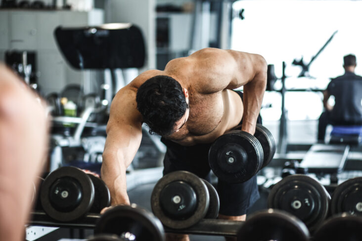 Qu'est-ce qu'un cURL en musculation ?