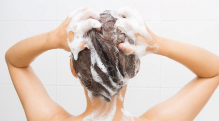 Qu'est-ce qu'un pré shampoing ?