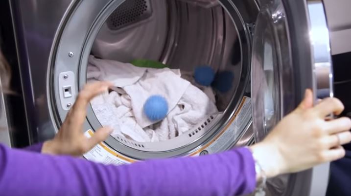 Comment enlever les poils de la machine à laver ?