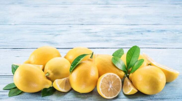 Comment garder un citron coupé ?